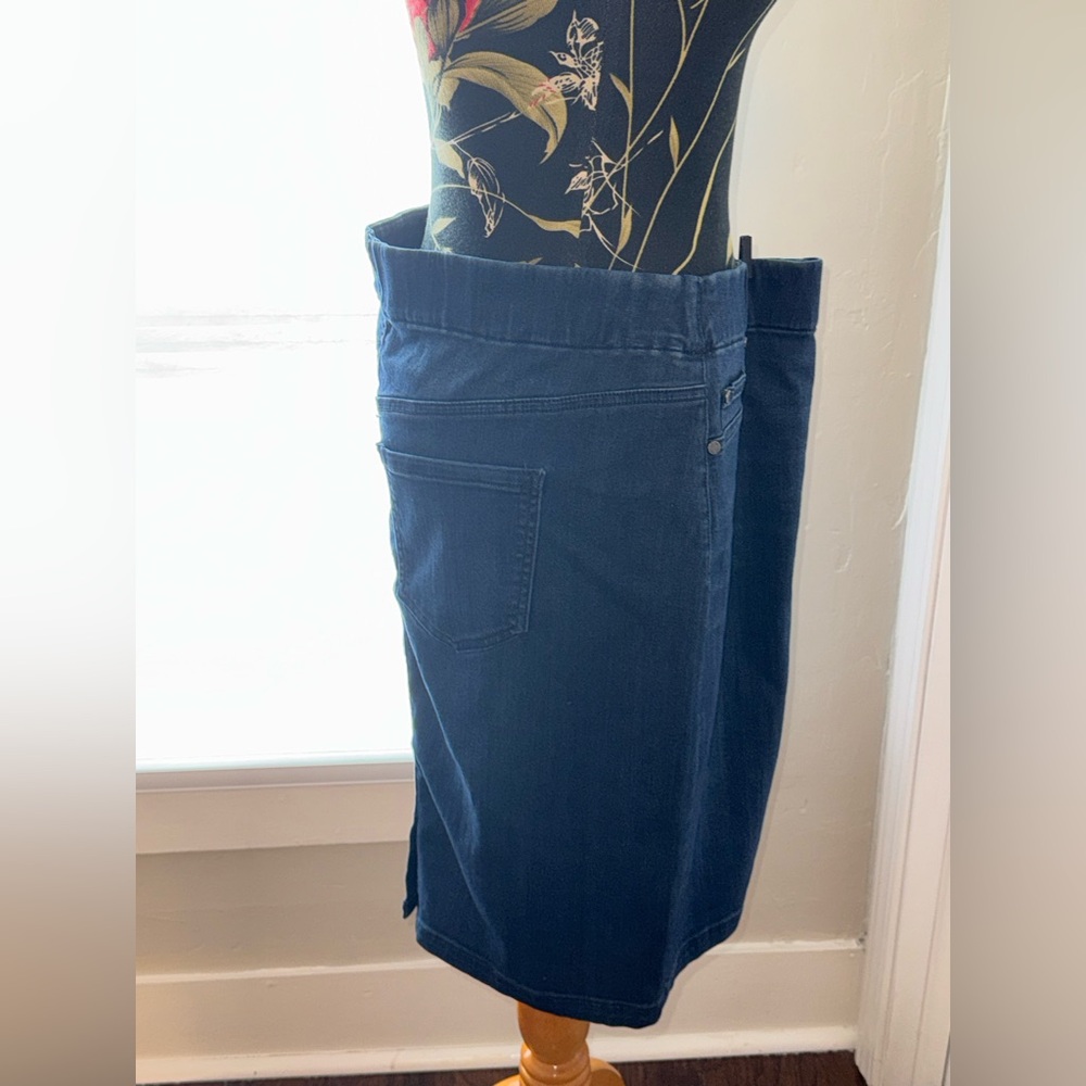 Liverpool Denim Pencil Skirt - Picture 3 of 9